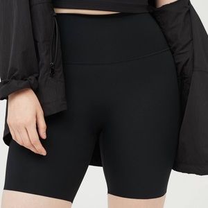 Aerie Offline Bike Shorts 7”